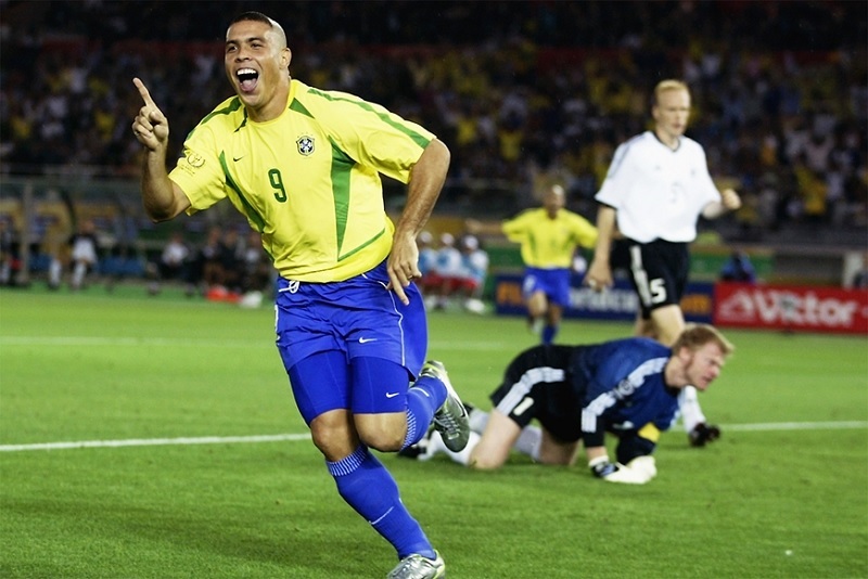 cau-thu-ronaldo-de-lima